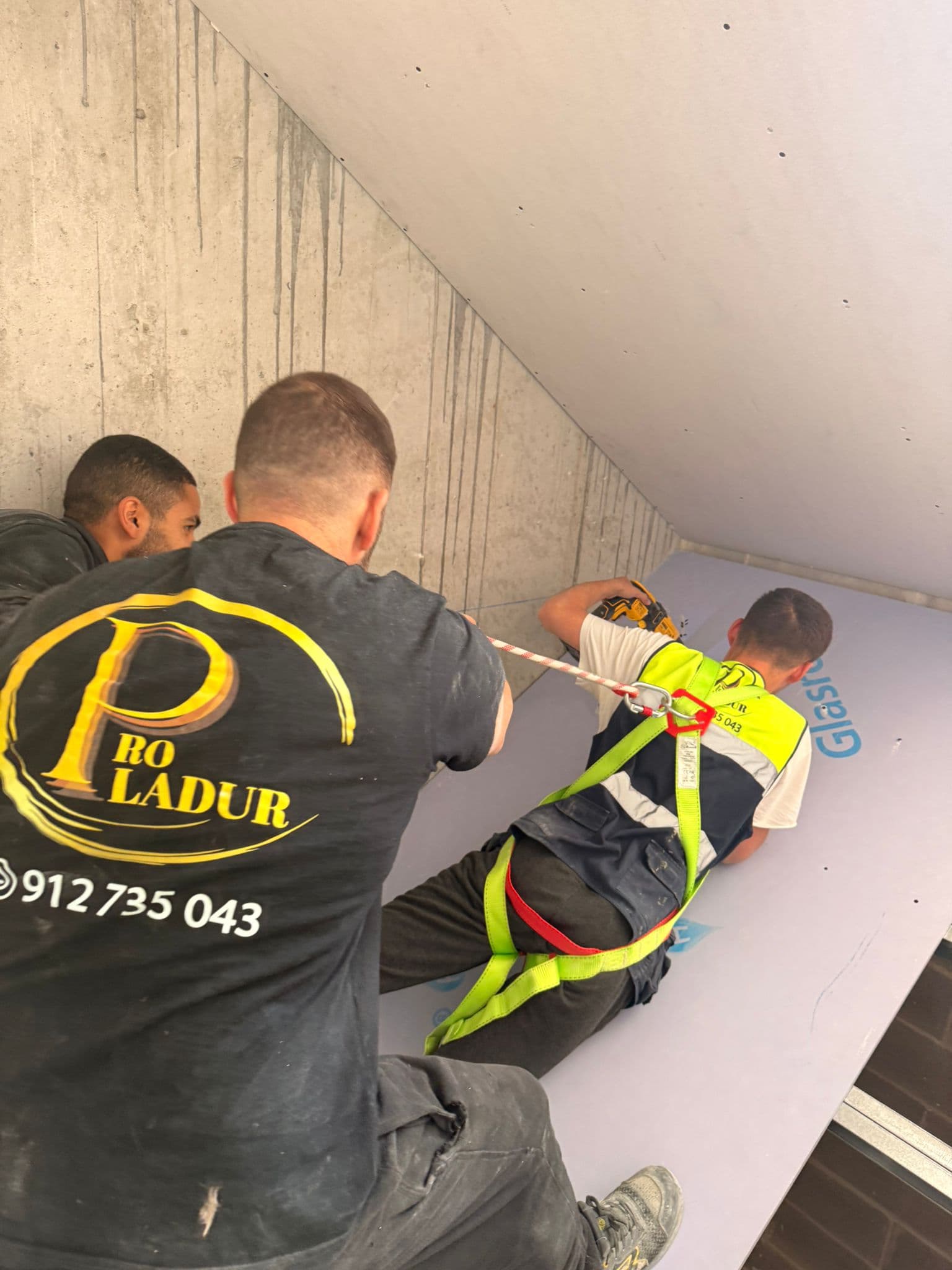 Equipa PRO PLADUR em obra